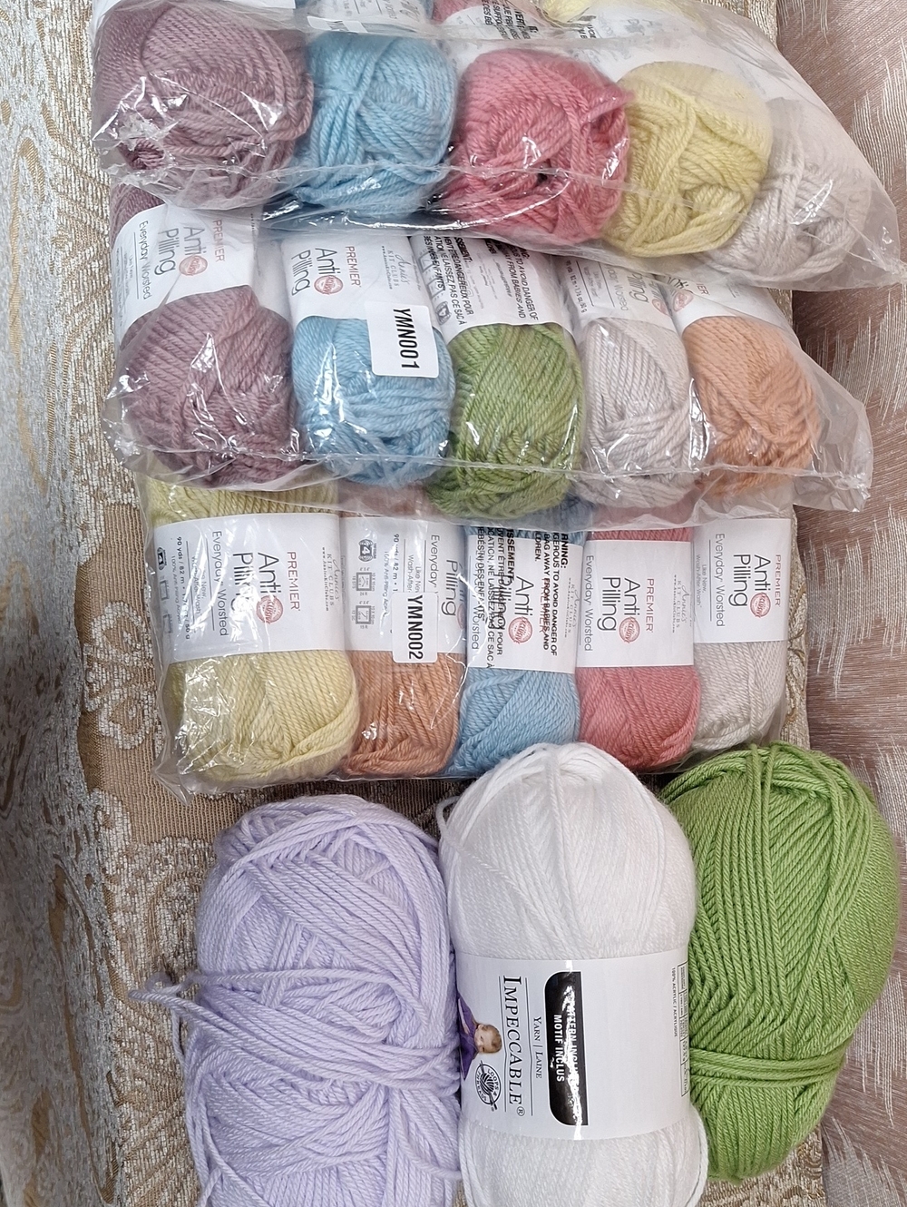 Premier Anti-Pilling Pastel Yarn Set - Soft Multi Pastels